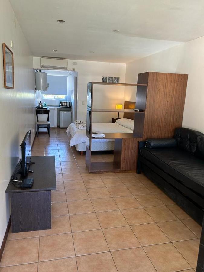 Las Lomas Suites & Spa Chascomus Exterior photo