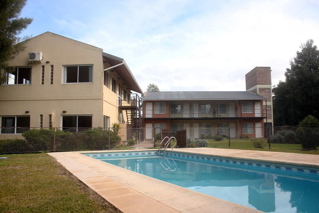 Las Lomas Suites & Spa Chascomus Exterior photo